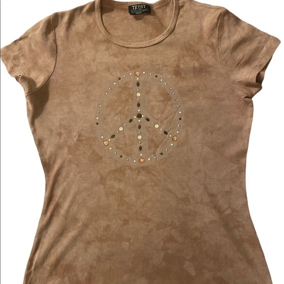 𝅺tryst, Peace Tee size Medium - Picture 1 of 5